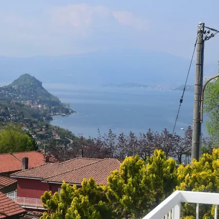 Locazione Turistica Casa Del Sole Ferienhaus Brezzo